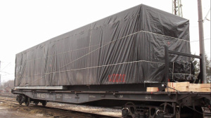 Transportation of overzised cargo by rail